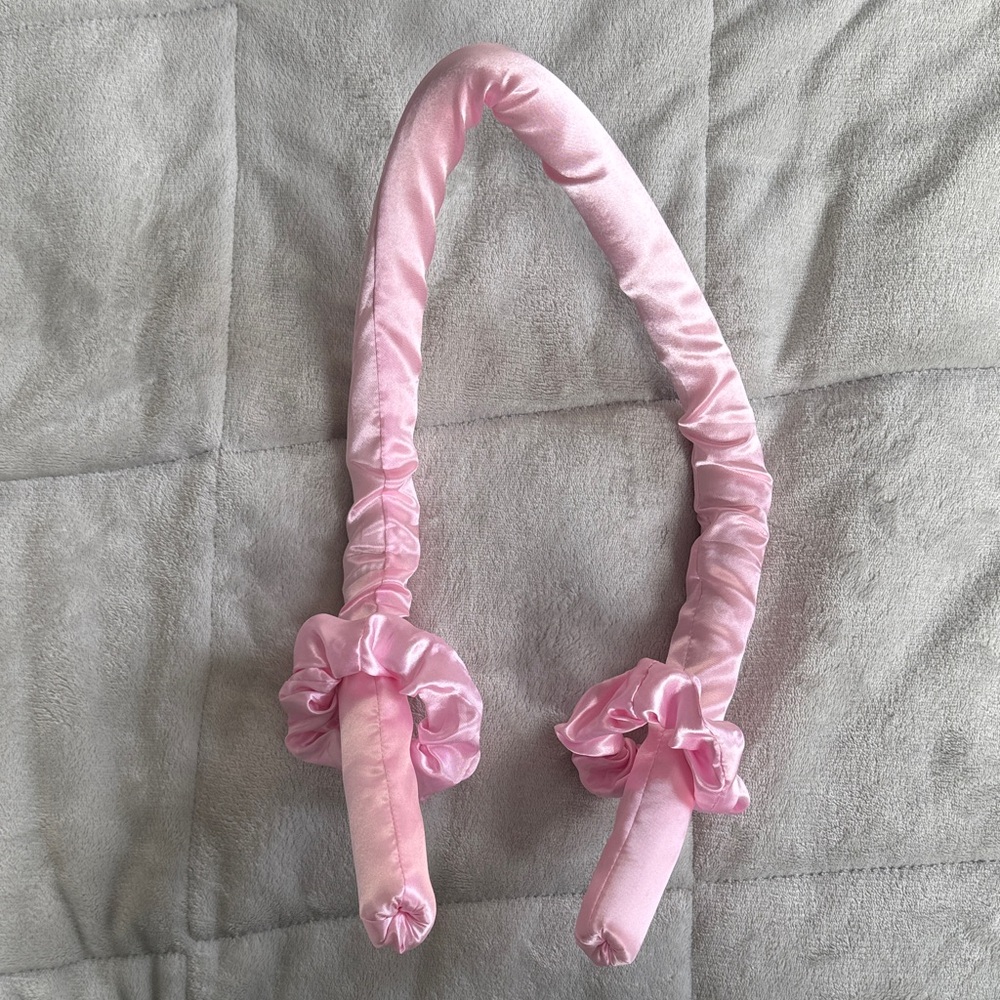 ⚠️Pink Satin Hairband⚠️
